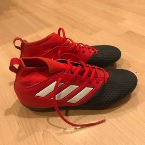 Boys cleats!
